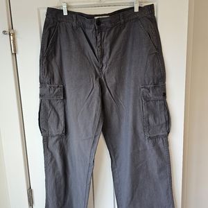 Madewell cargo pants size 32